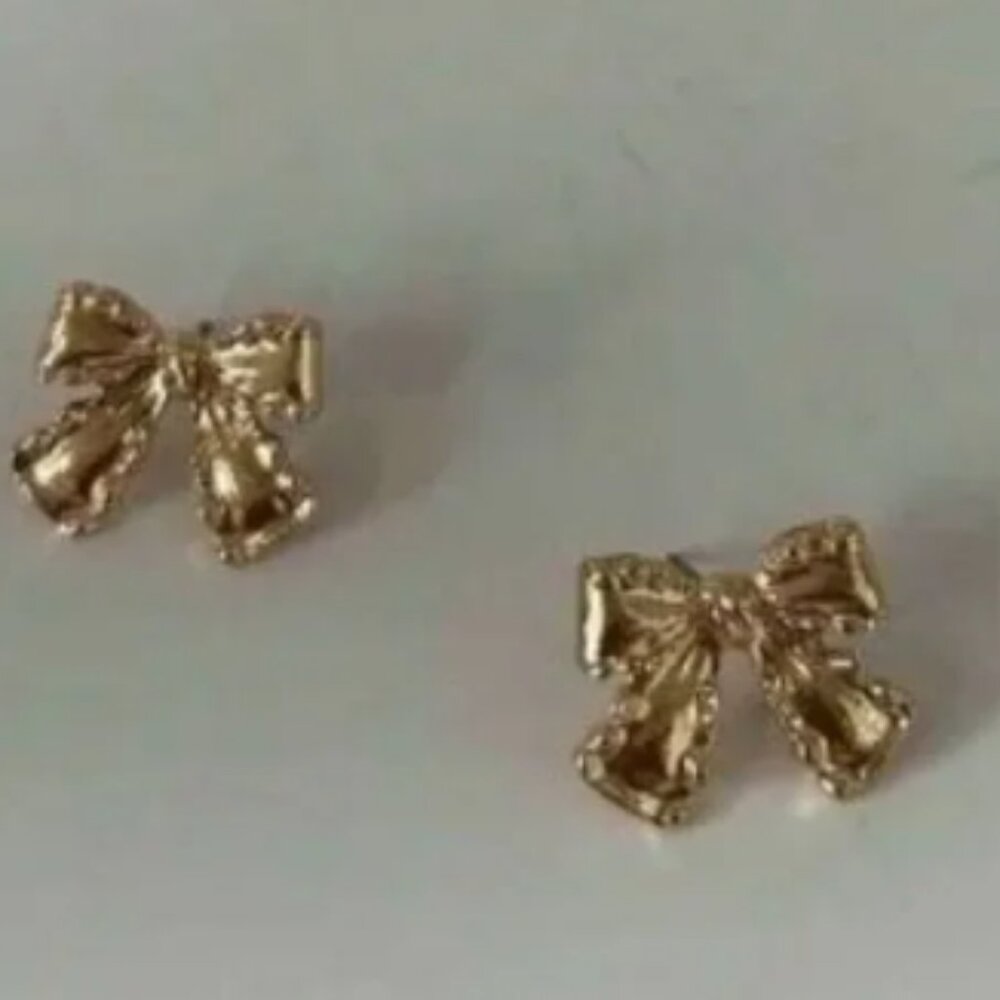 NWT, Gold Bow Stud Earrings